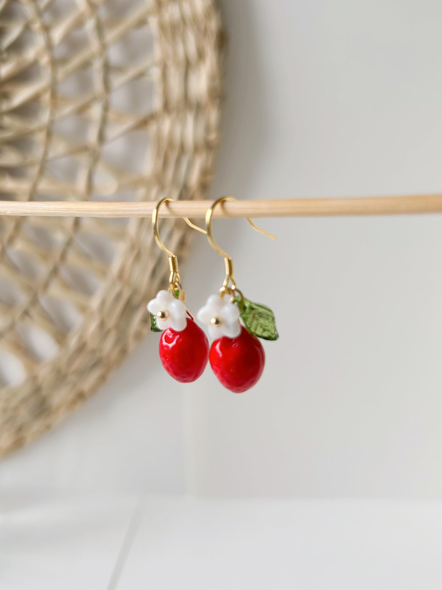 Flower hoop earrings